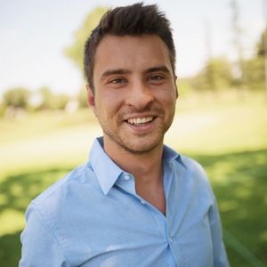 Meet your Posher, Alex